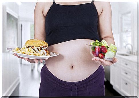 Pregnant woman between good or bad food.