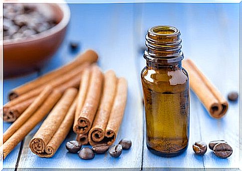 Massages-with-cinnamon-oil