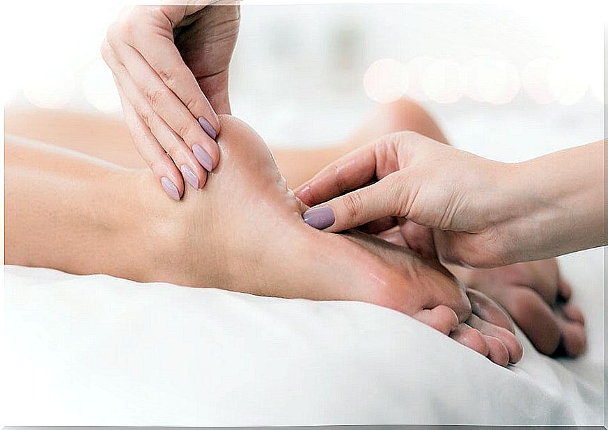 Burning feet remedies and tips