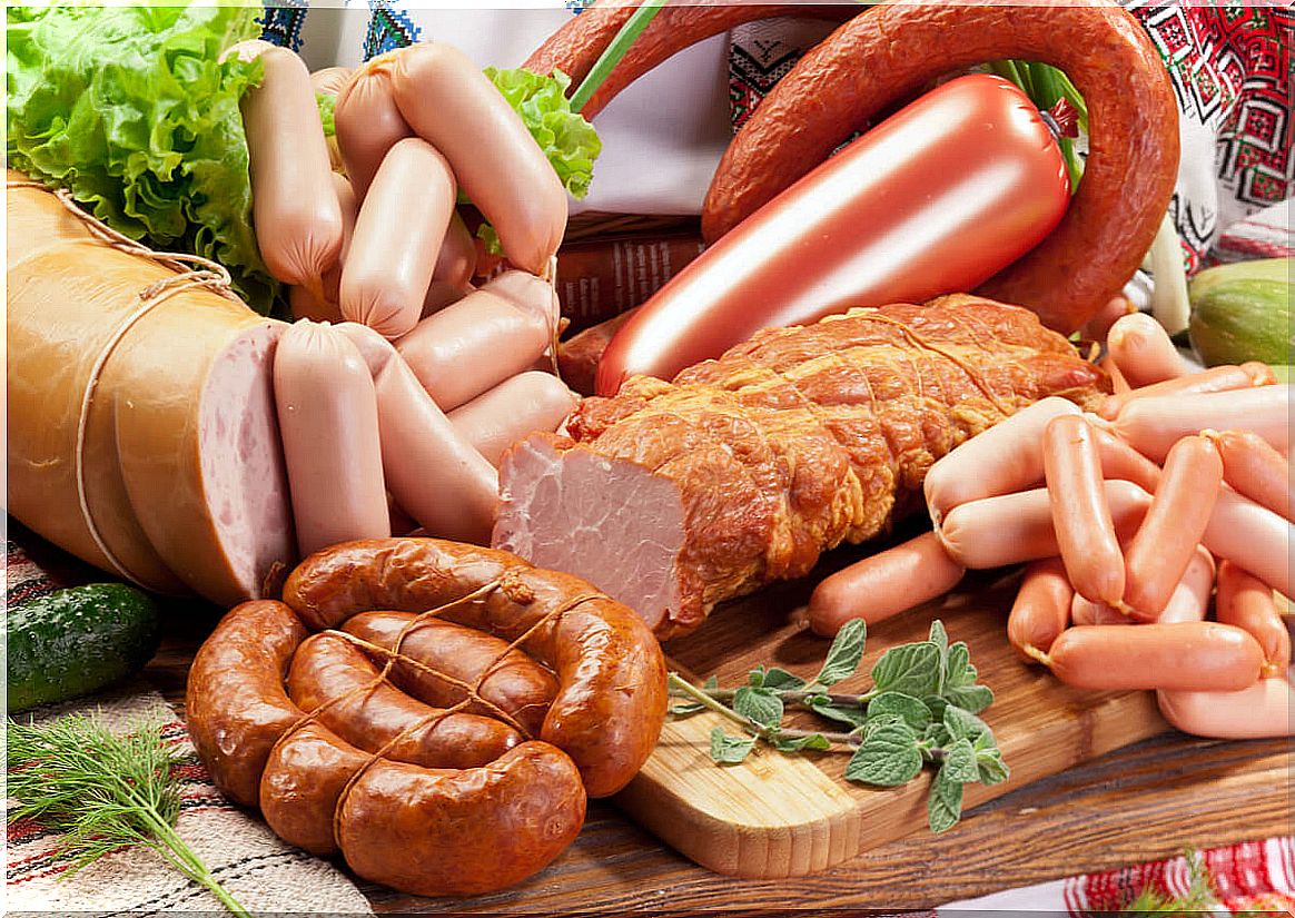 High-salt meat sausages