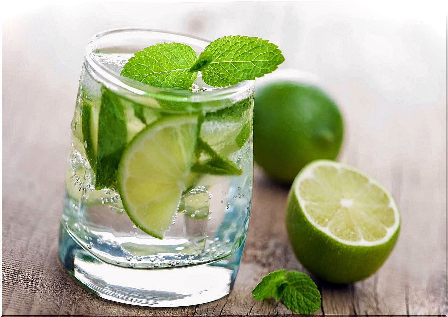 Benefits of drinking water with lemon on an empty stomach