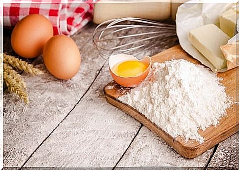 Flour, egg and butter for red velvet cheesecake brownie