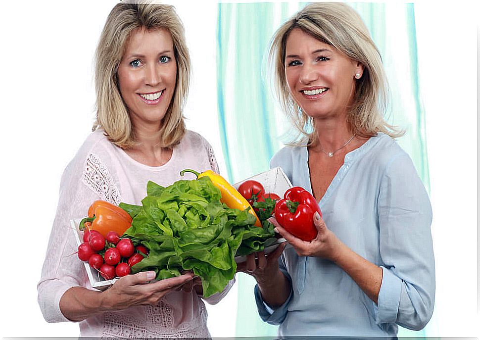 Women with vegetables