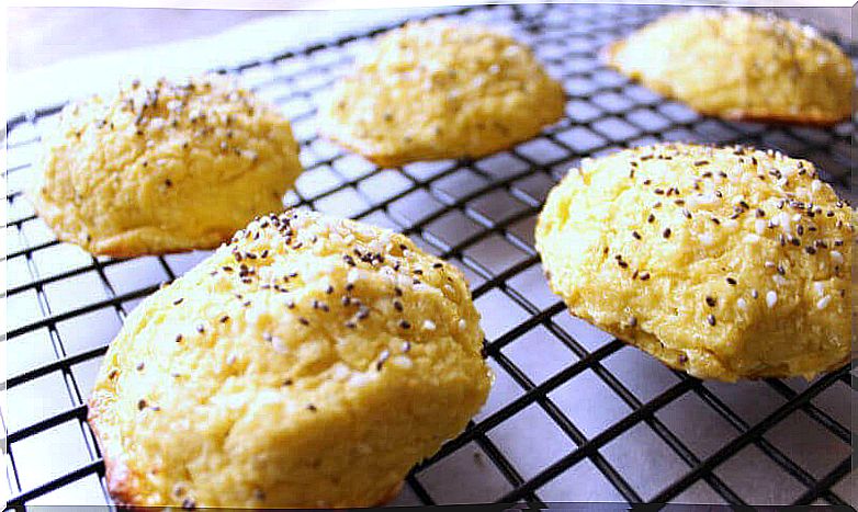 Baked pastry with black sesame seeds