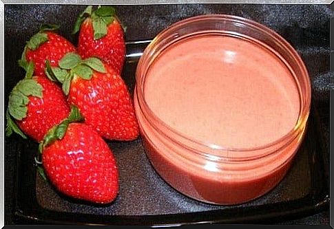 strawberry fudge