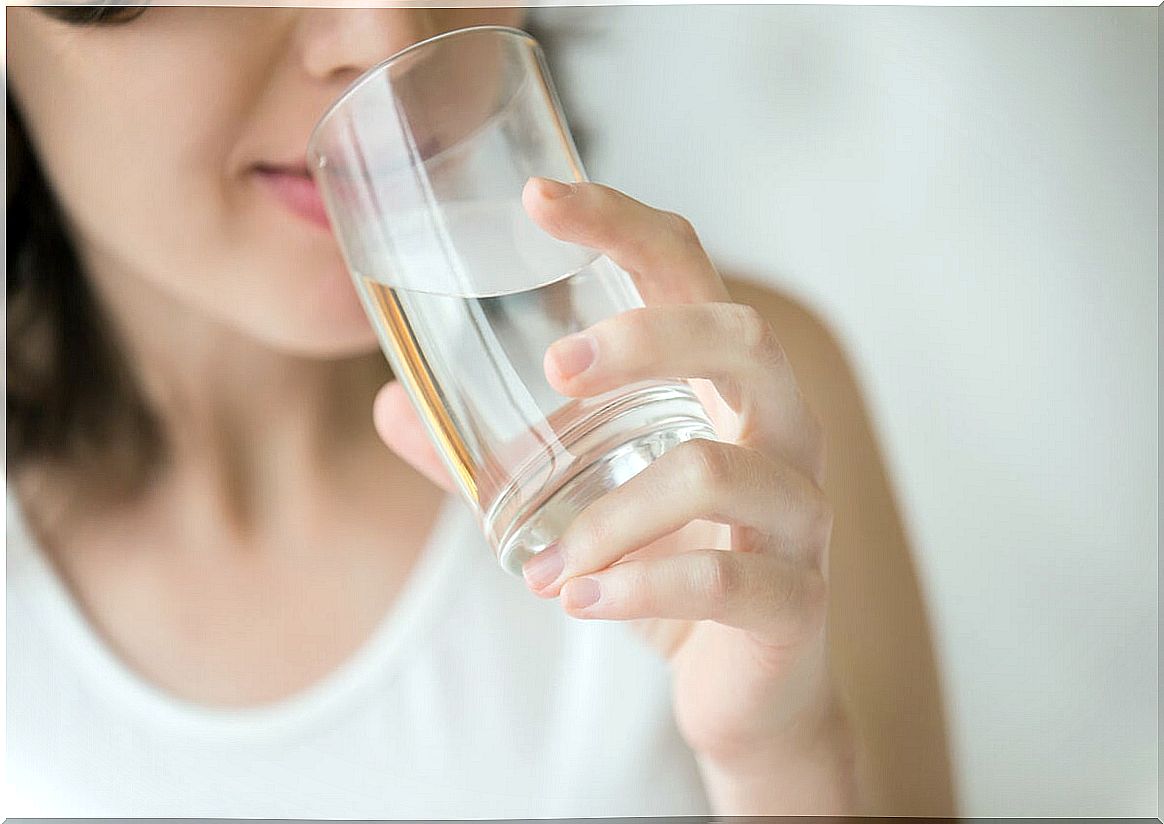 These are the benefits of drinking water on an empty stomach